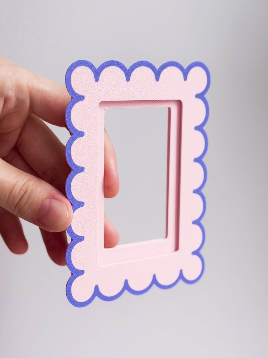 Магнитная рамка для фото Instax Mini, фоторамка на холодильник инстакс мини, сине-розовая обводка — фото 7